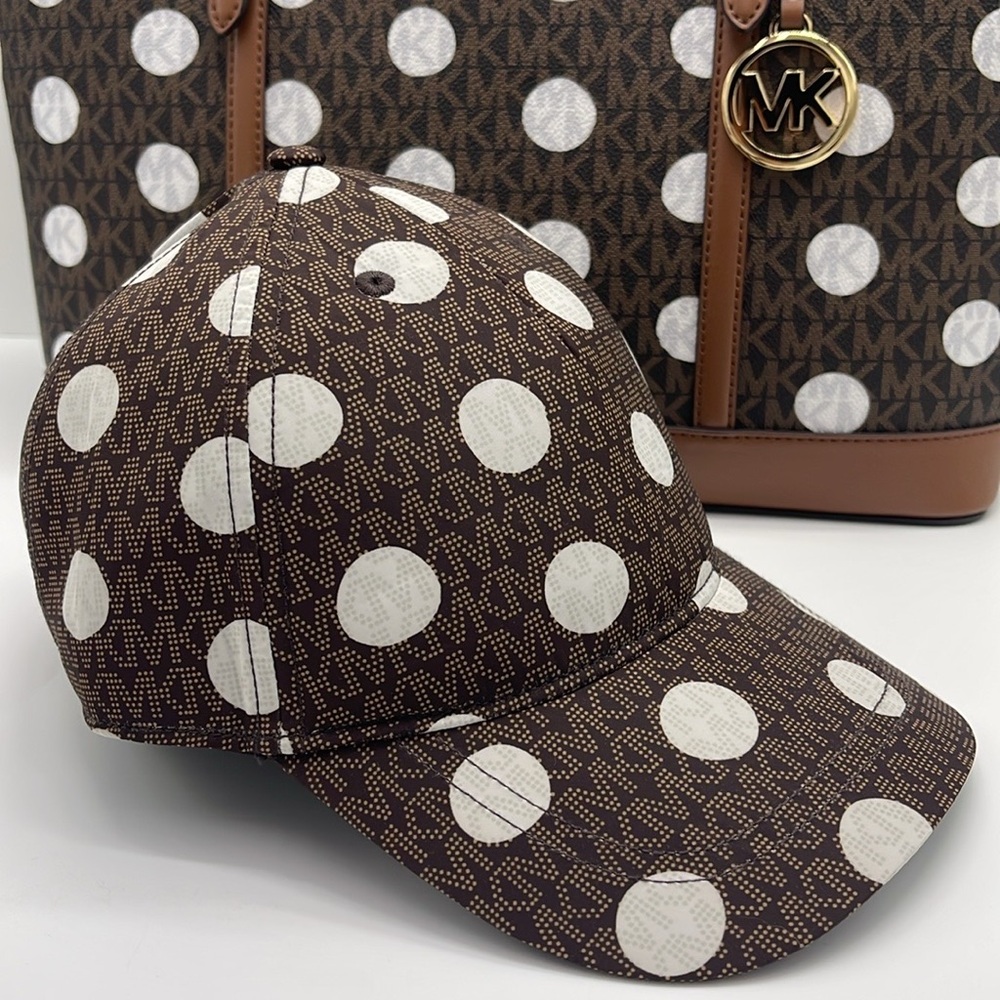 Michael Kors Women's Baseball Cap Hat Adjustable OS Chocolate BROWN DOTS
NWT - Picture 14 of 16